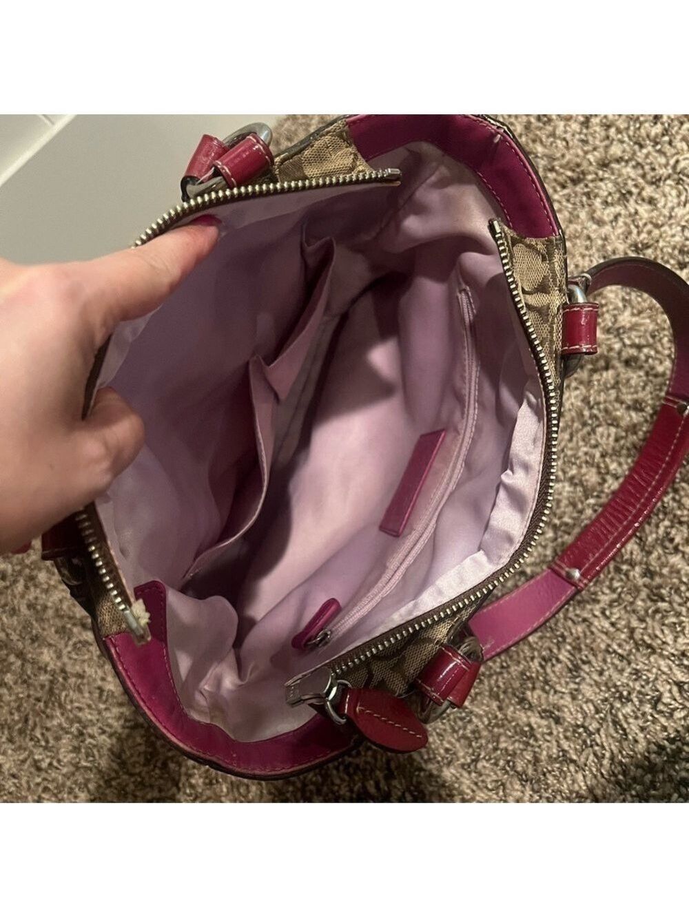 COACH PENELOPE SIGNATURE CANVAS TOTE - Picture 10 of 16